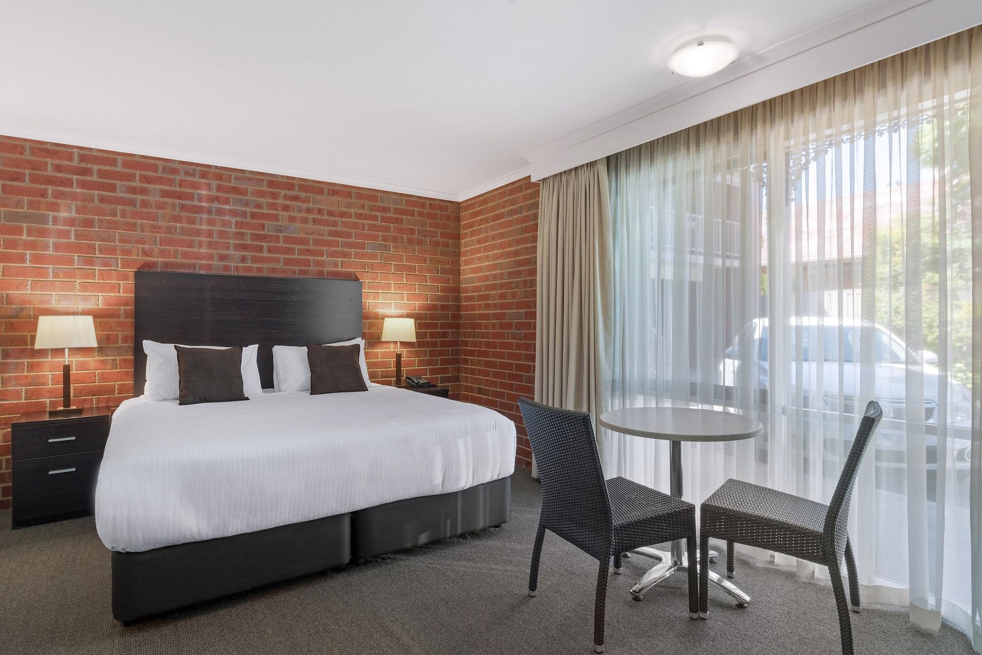 Burke And Wills Motor Inn Swan Hill Buitenkant foto