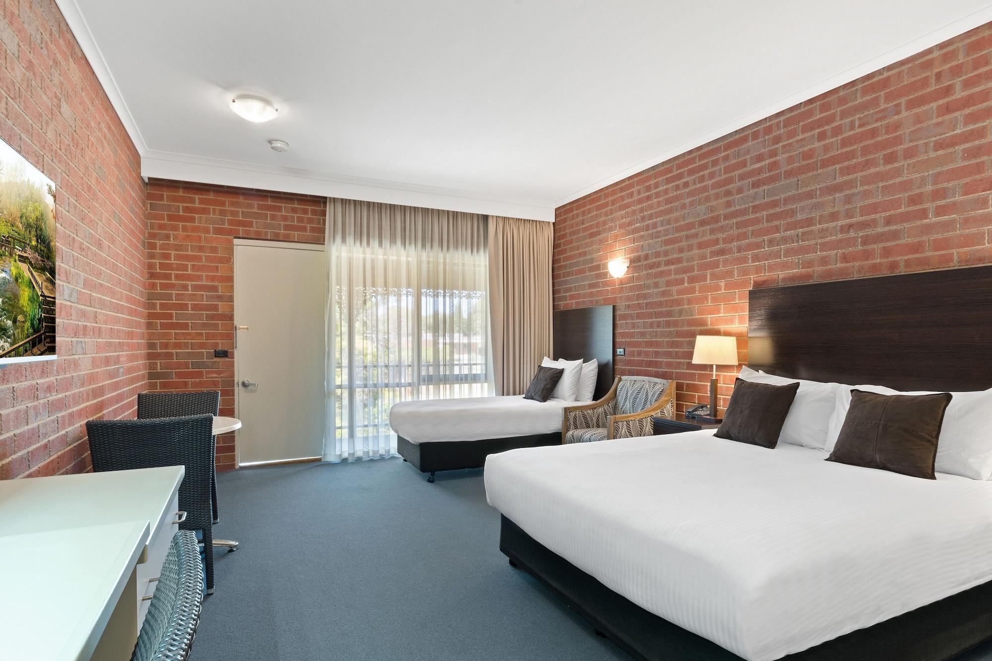 Burke And Wills Motor Inn Swan Hill Buitenkant foto