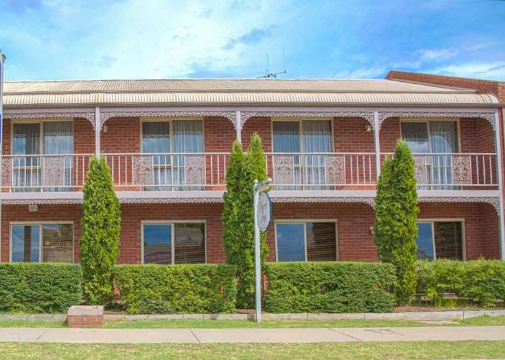 Burke And Wills Motor Inn Swan Hill Buitenkant foto