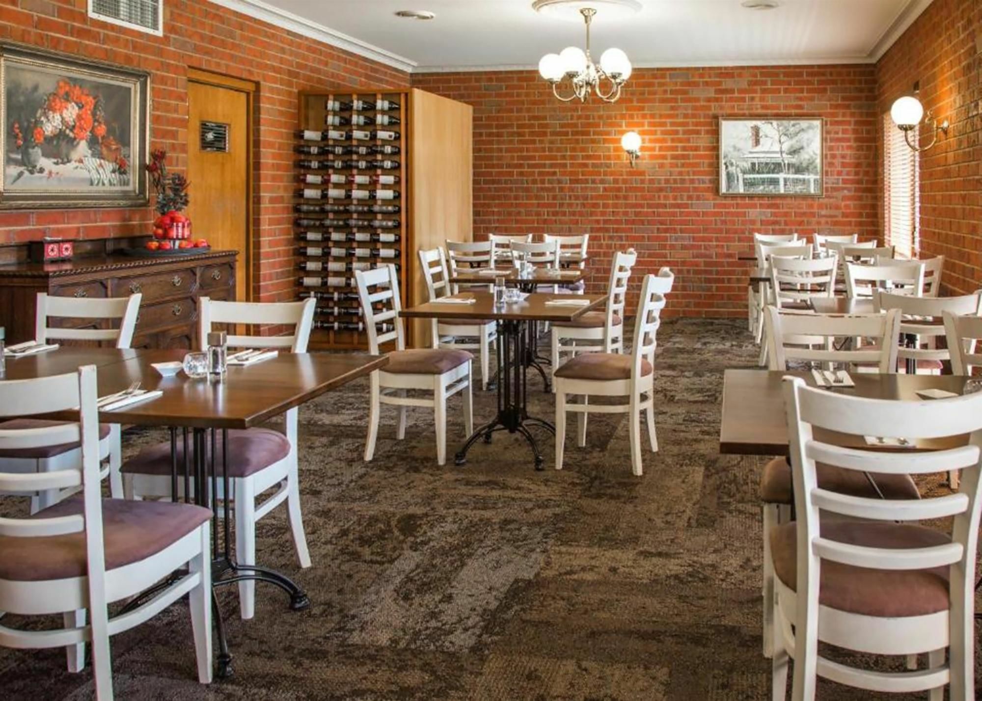 Burke And Wills Motor Inn Swan Hill Buitenkant foto